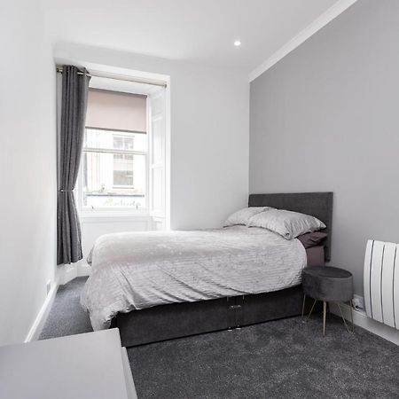 City Centre 2 Bedroom Flat 퍼스 외부 사진